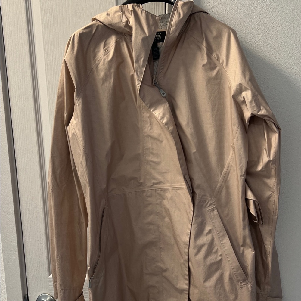 Light pink Hooded Rain Jacket